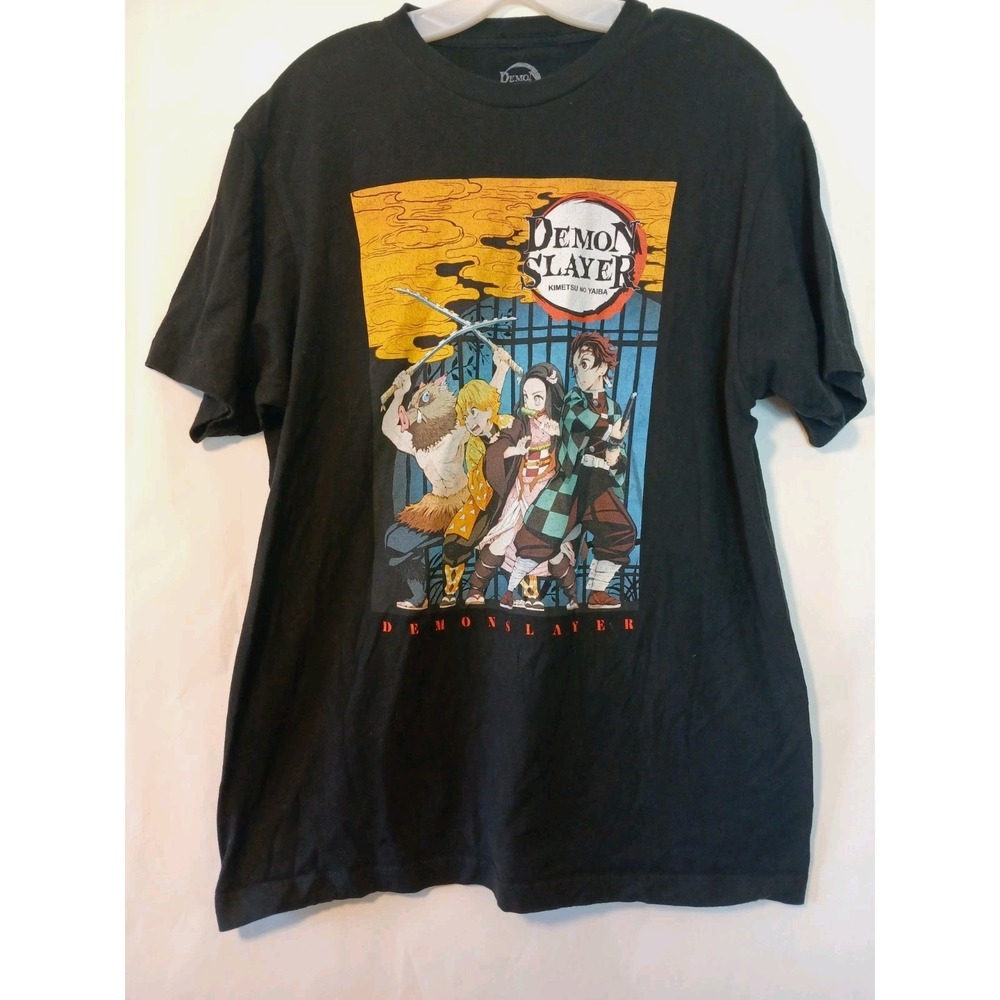 Demon Slayer Men's Large Black Anime T-shirt Kimetsu No Yaiba.  A122